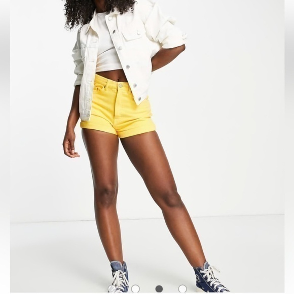 New H&M Yellow Highrise Denim Shorts